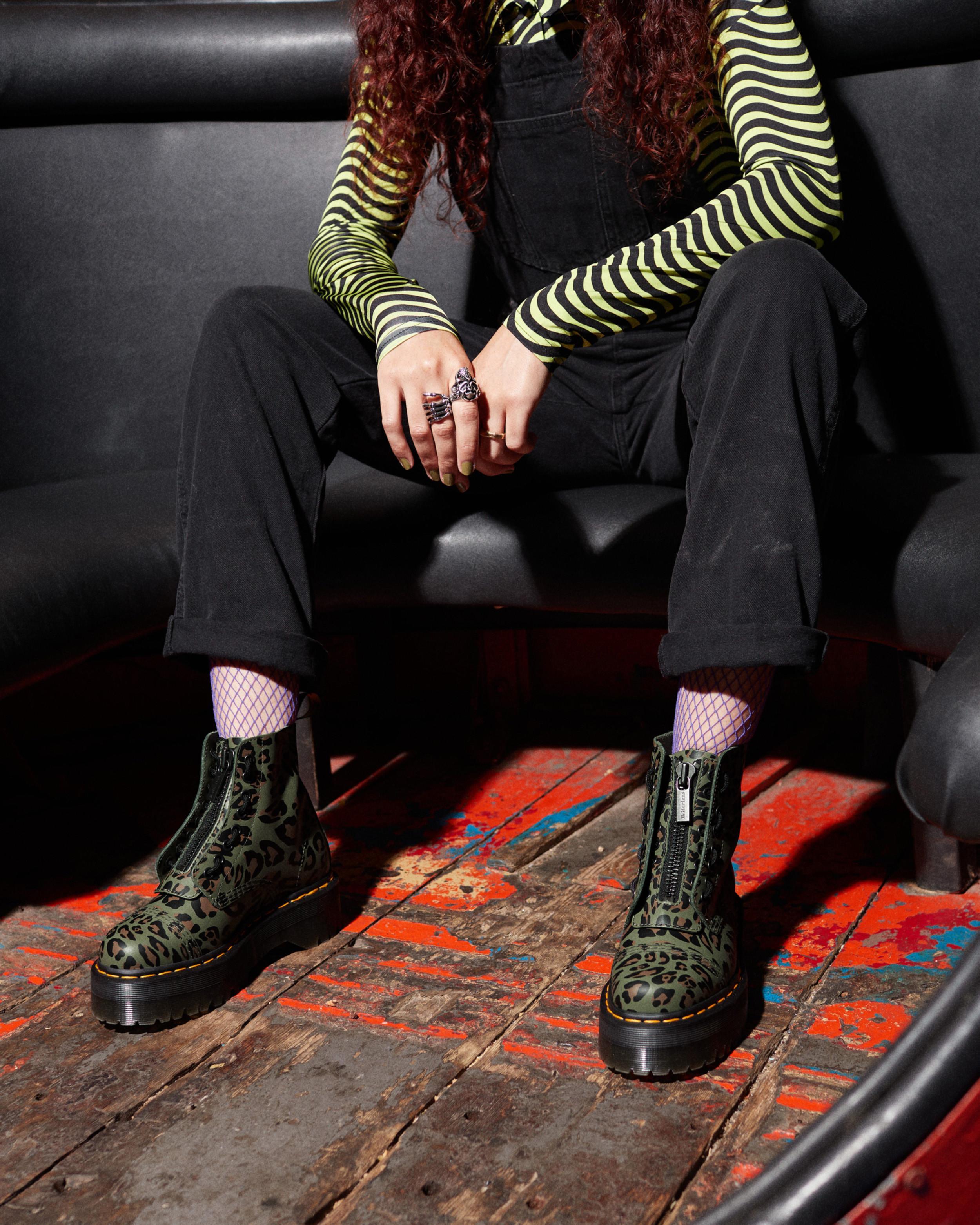 Dr. Martens Sinclair Distorted Leopard Print Platform Boots in Black for  Men | Lyst