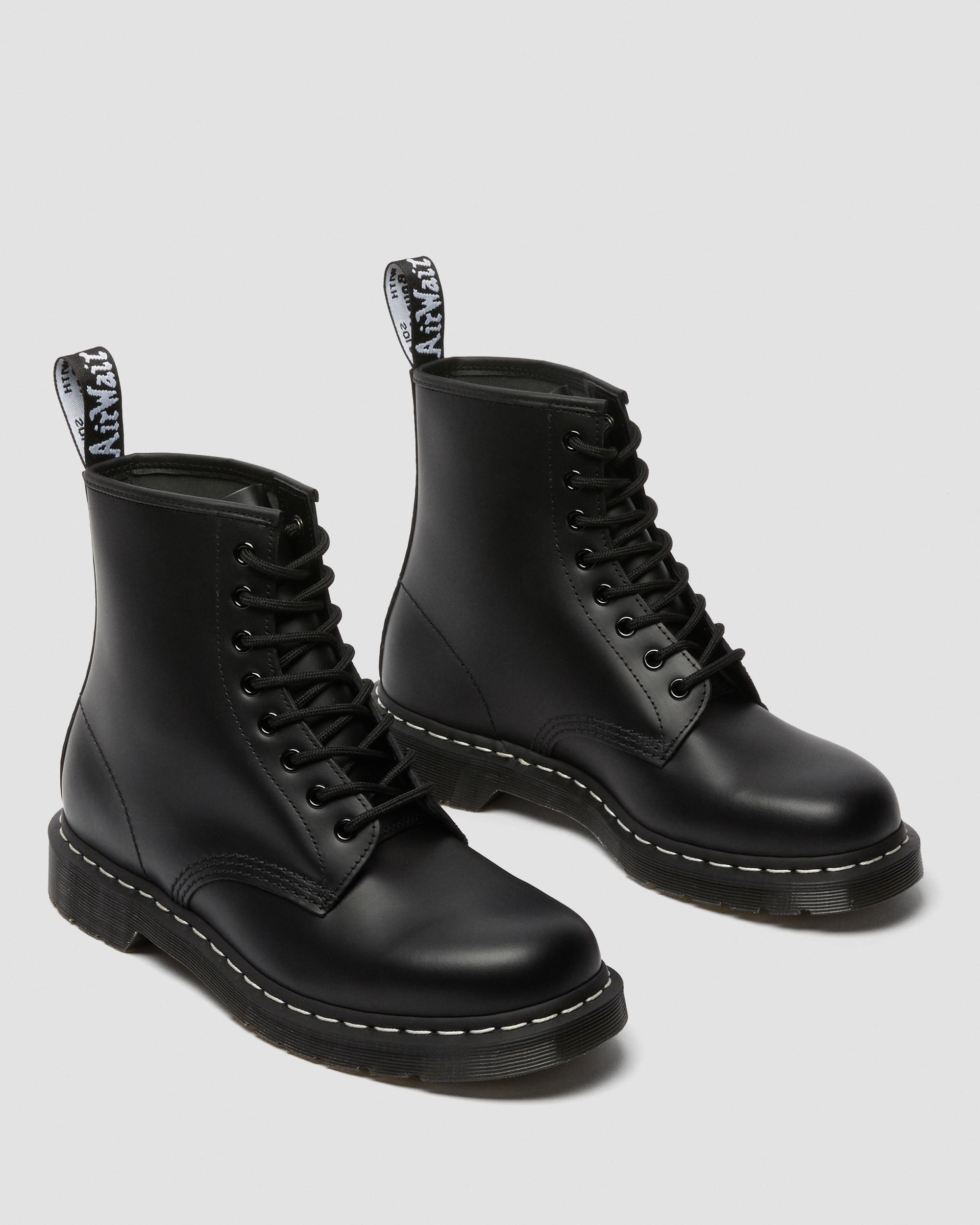 Dr. Martens 1460 Contrast Stitch Smooth Leather Boots in Black | Lyst