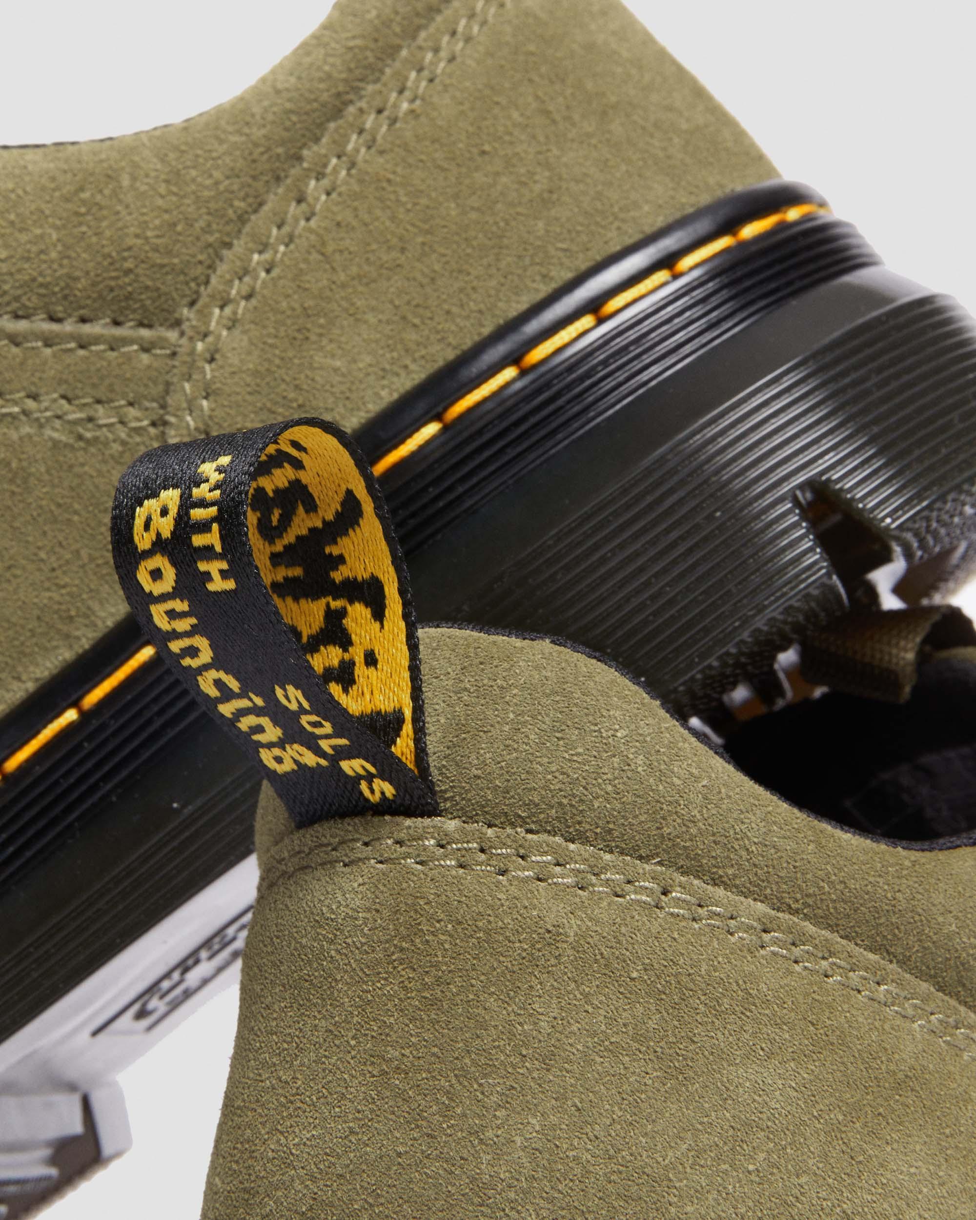 Dr. Martens Reeder Suede Utility Shoes in Green | Lyst