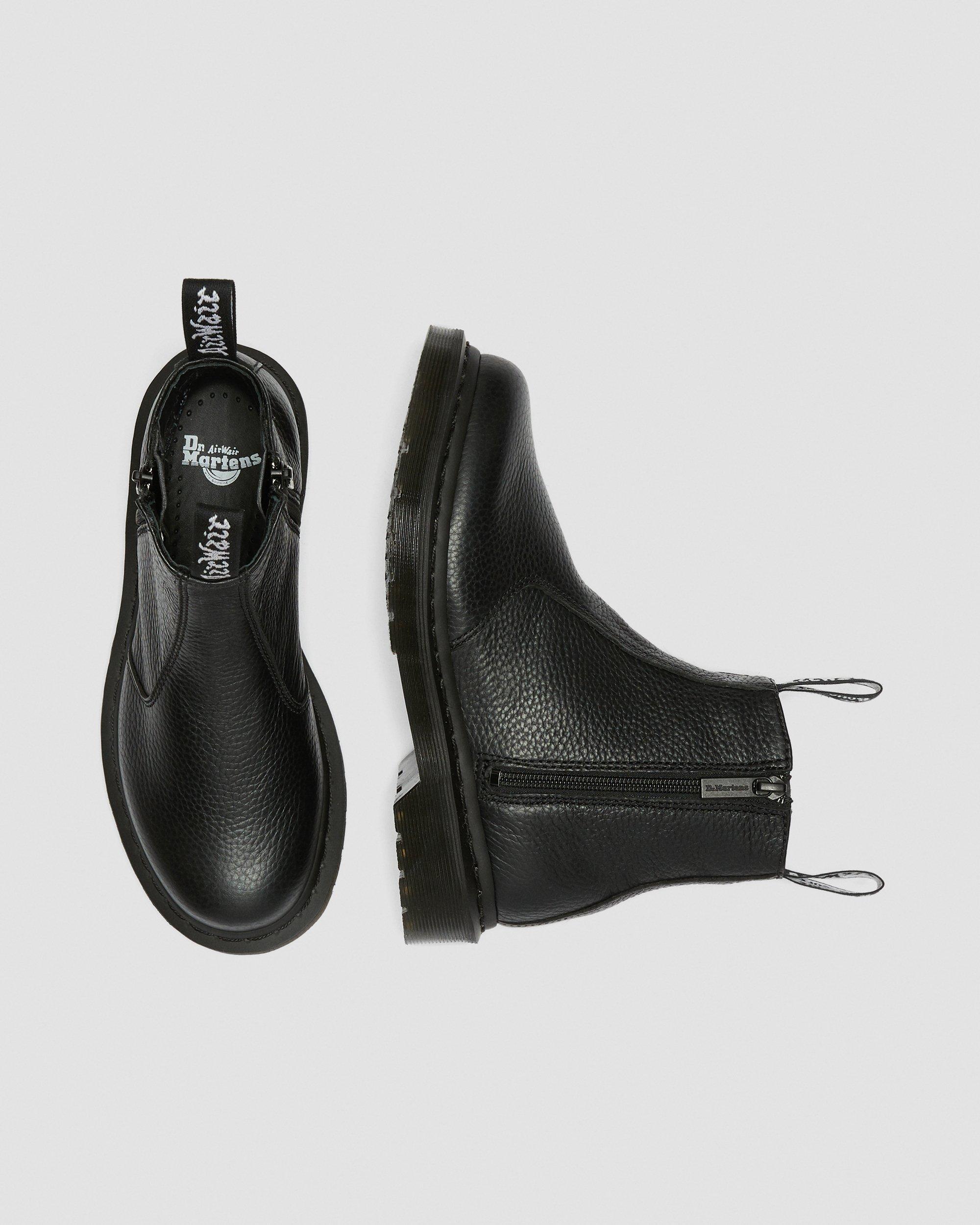 front zipper chelsea boots