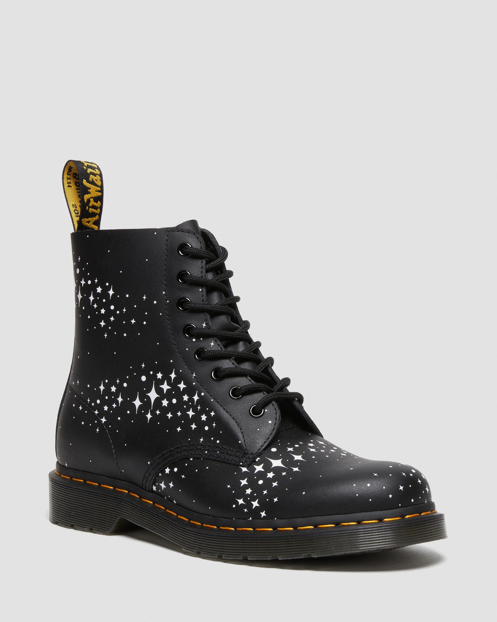 Dr. Martens 1460 Pascal Stars Leather Lace Up Boots in Black | Lyst