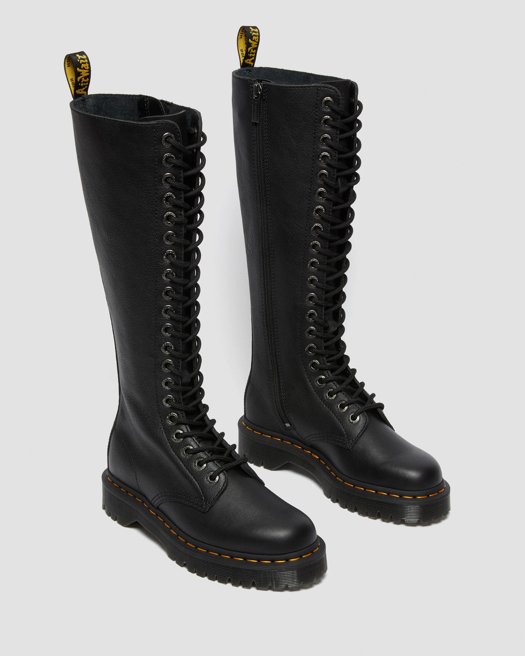 Dr. Martens 1b60 Bex Pisa Leather Knee High Boots in Black - Lyst