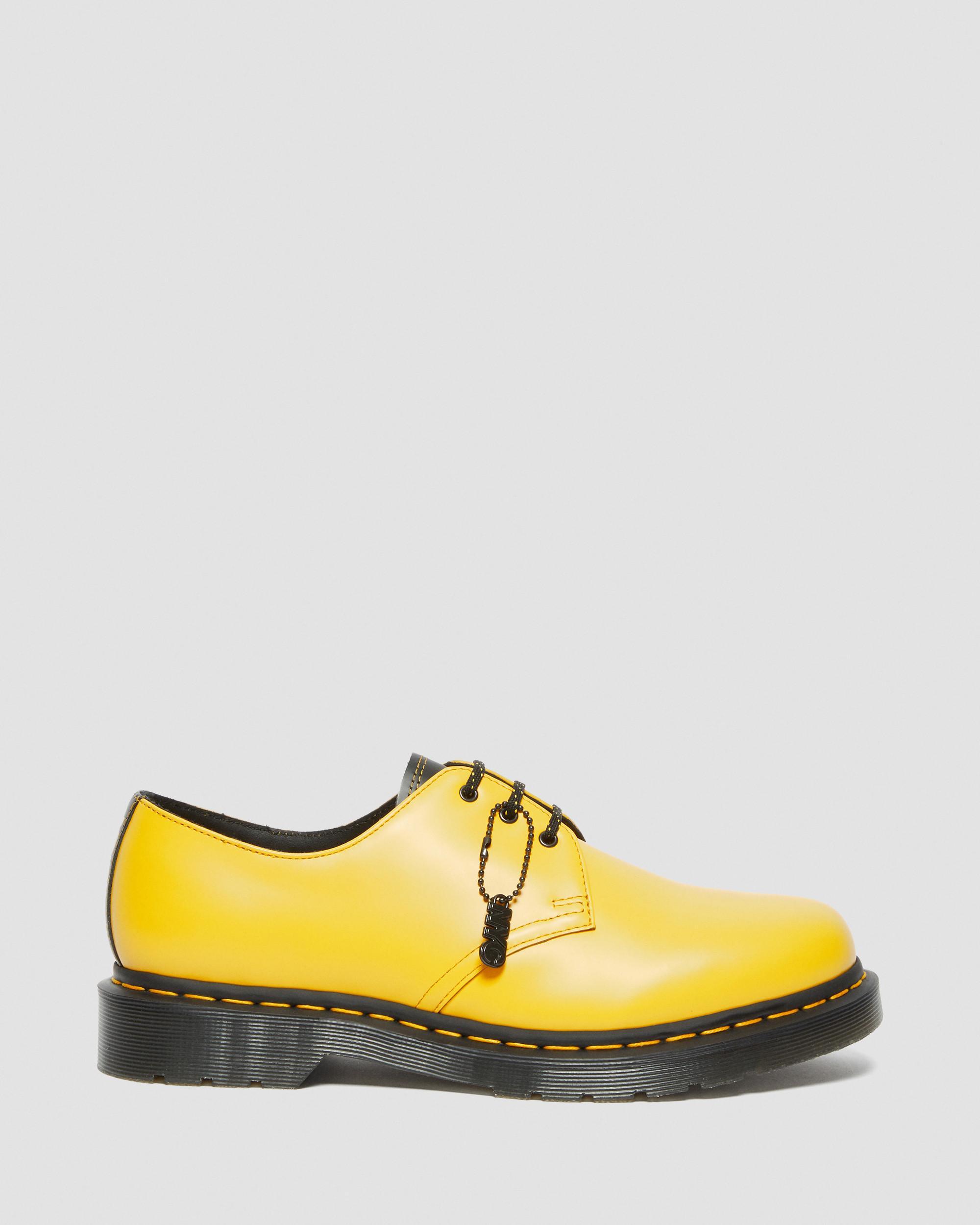 Dr. Martens 1461 New York City Smooth Leather Oxford Shoes in Yellow | Lyst