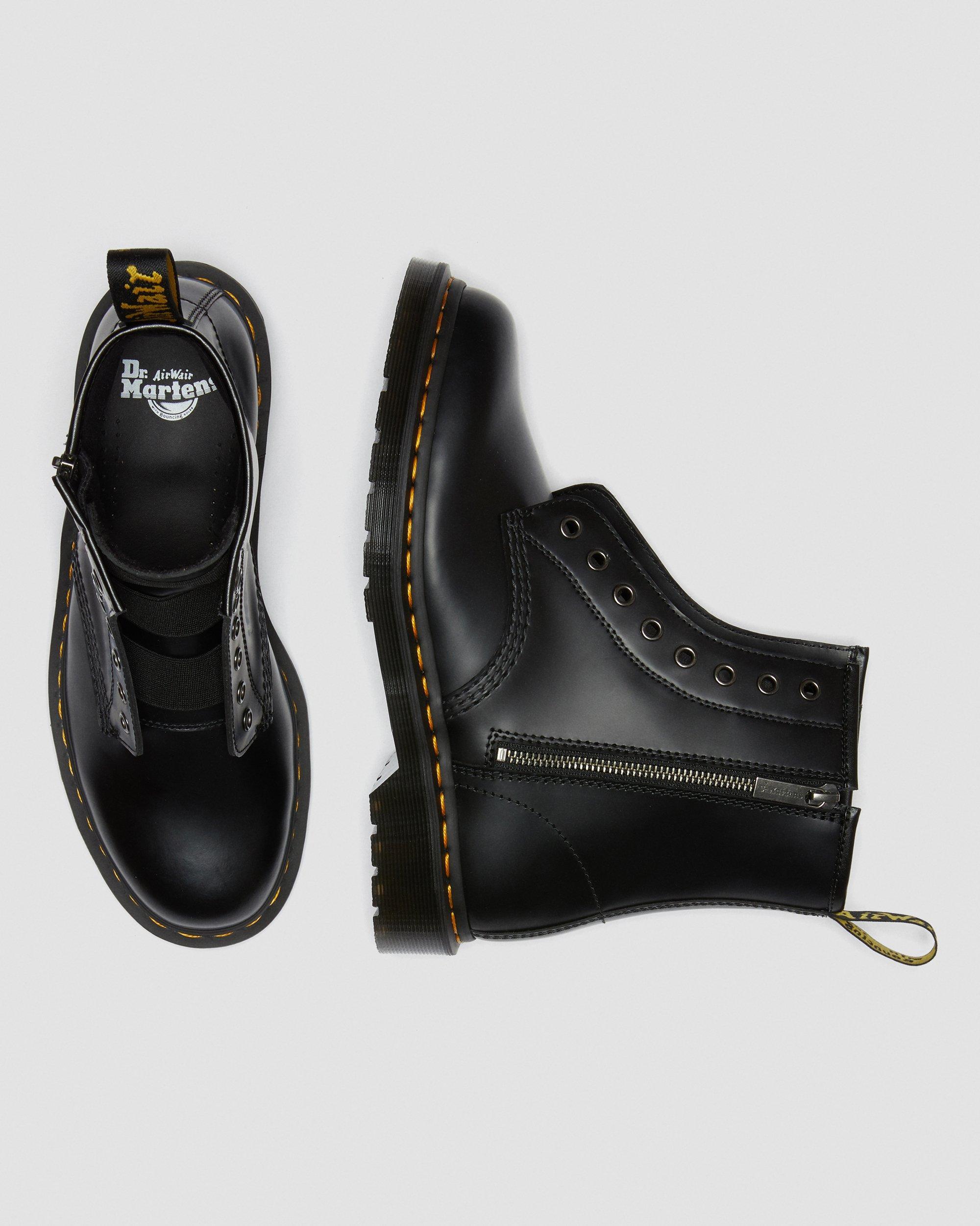 dr martens elastic