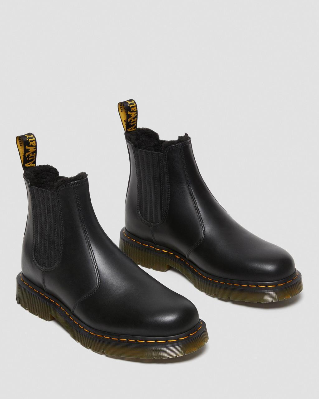 Dr. Martens 2976 Dm's Wintergrip Leather Chelsea Blizzard Waterproof Chelsea  Boots in Black for Men | Lyst