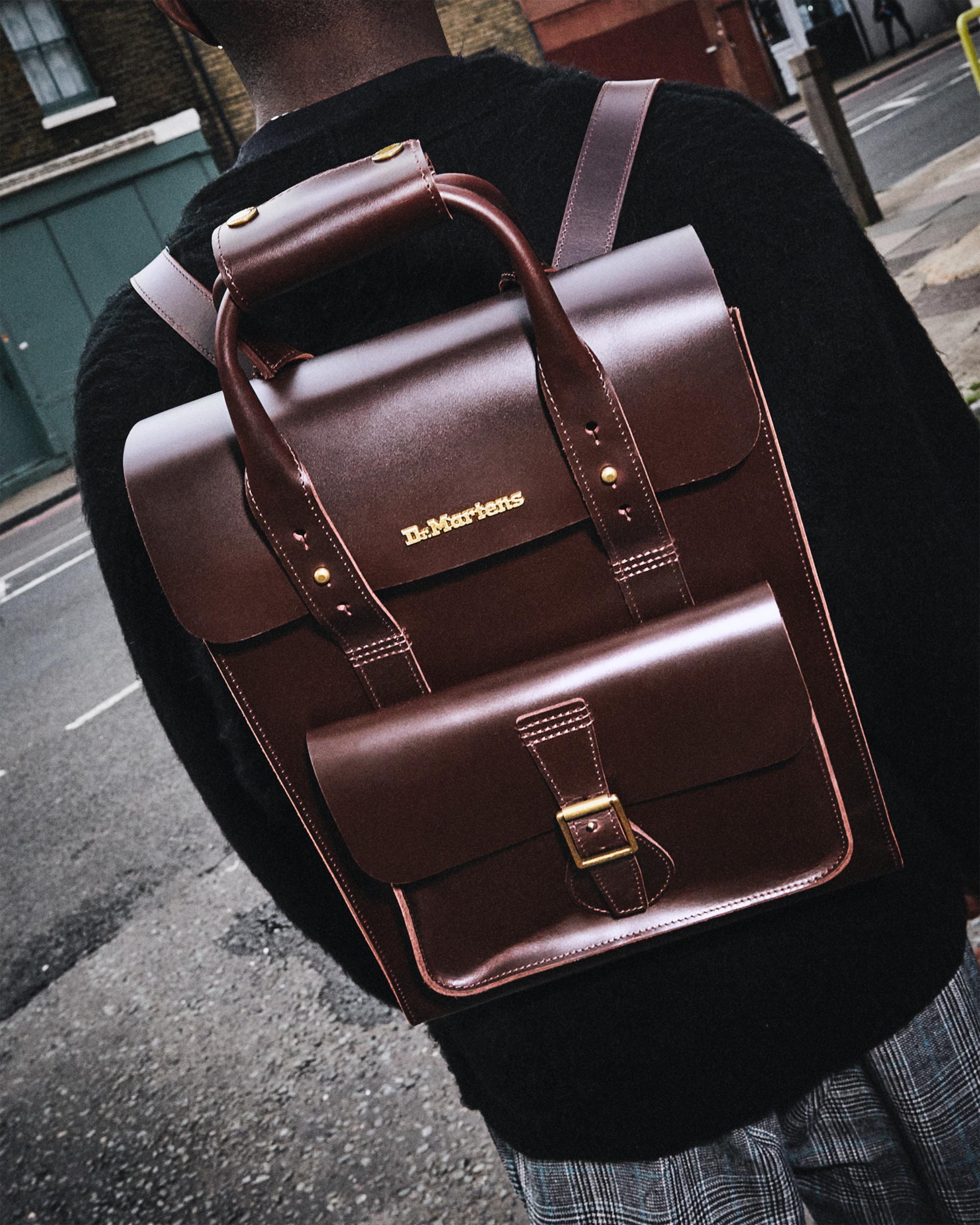 Dr. Martens Backpack in het Bruin voor heren | Lyst NL