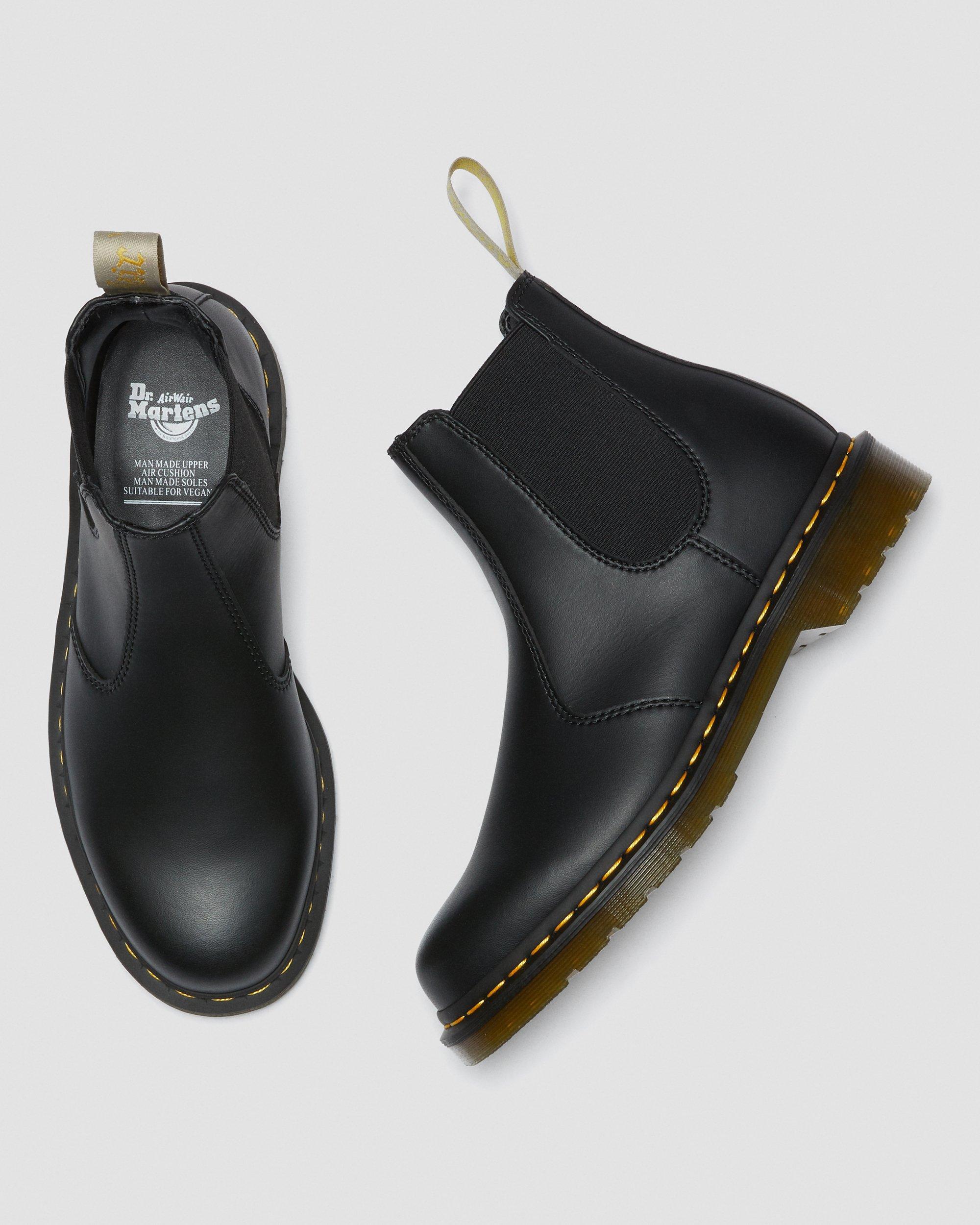 Dr. Martens Synthetic 2976 Chelsea Boot in Black - Save 27% - Lyst