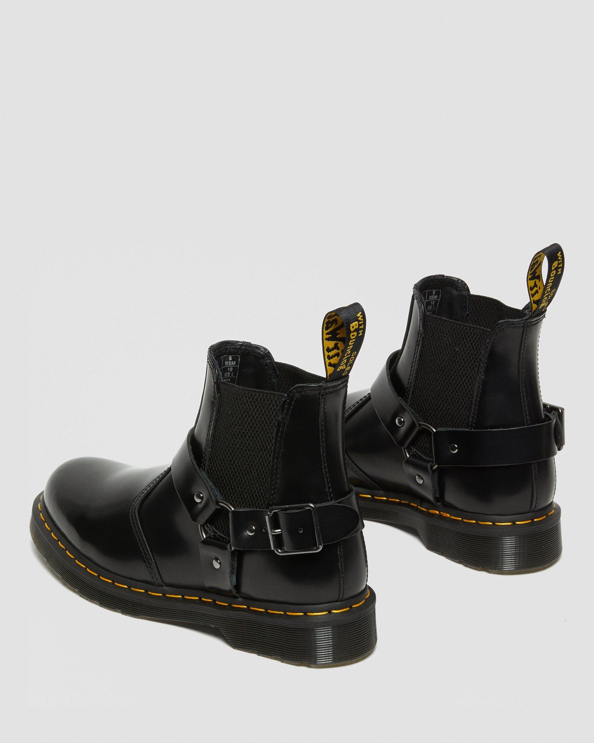Dr. Martens Wincox Smooth Leather Buckle Boots in Black | Lyst