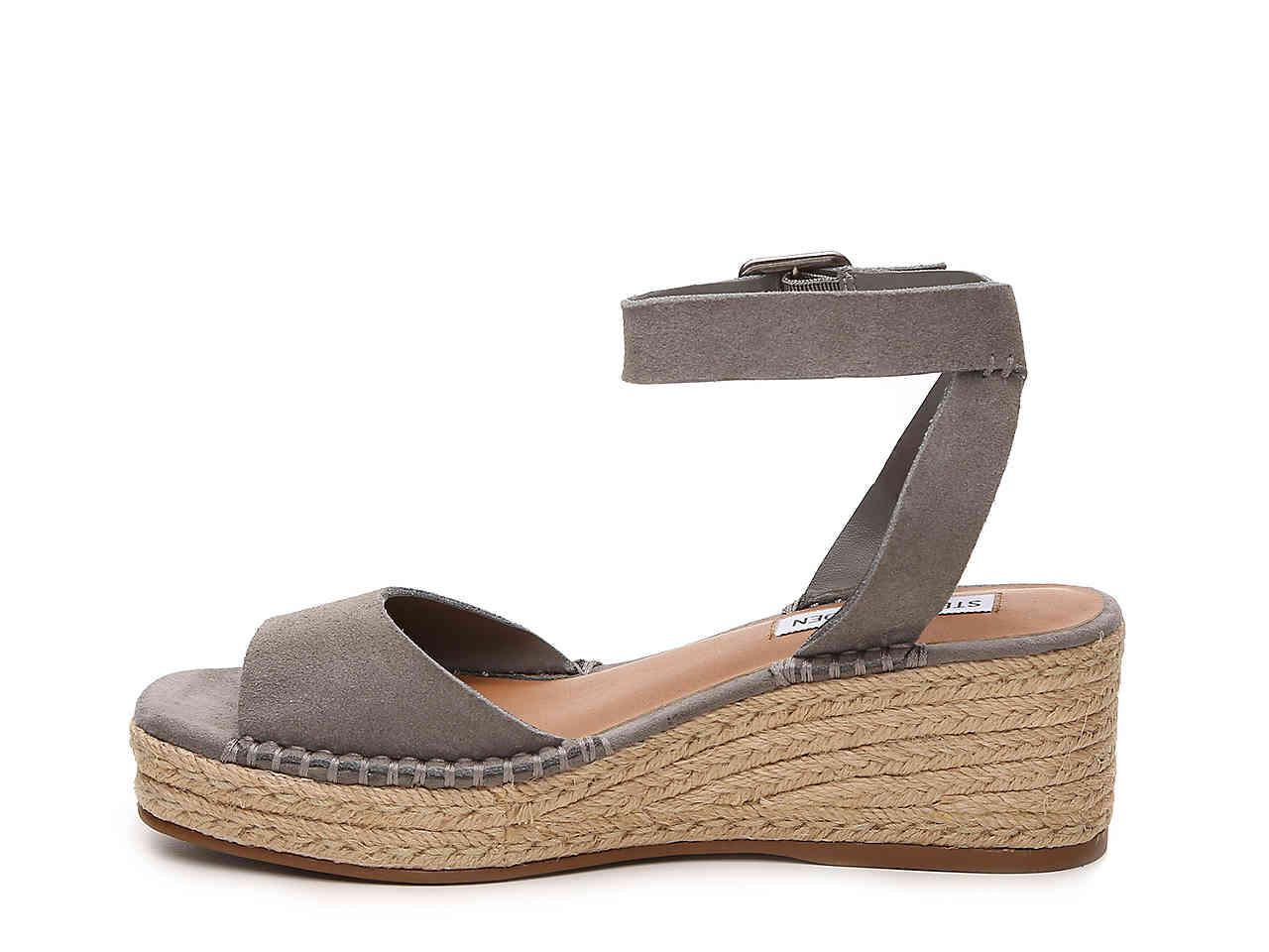 steve madden grey wedges