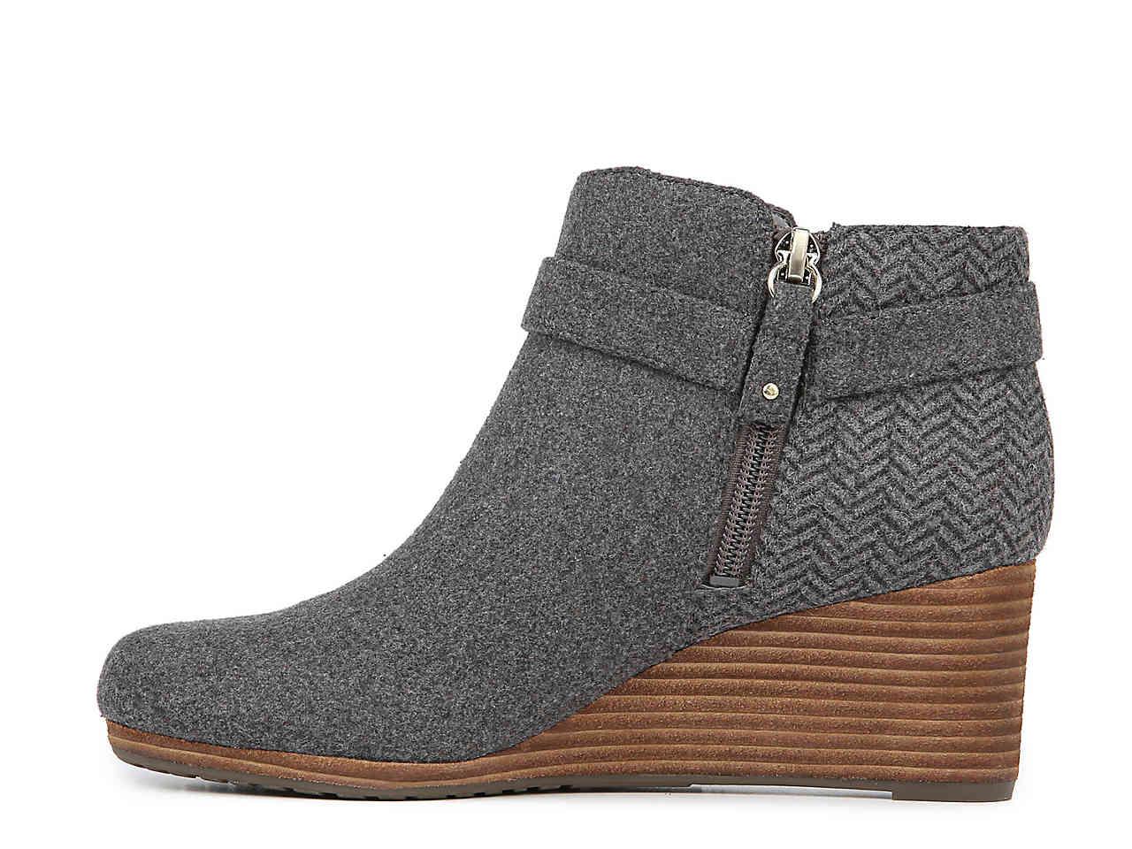 dr scholl's darcy wedge bootie