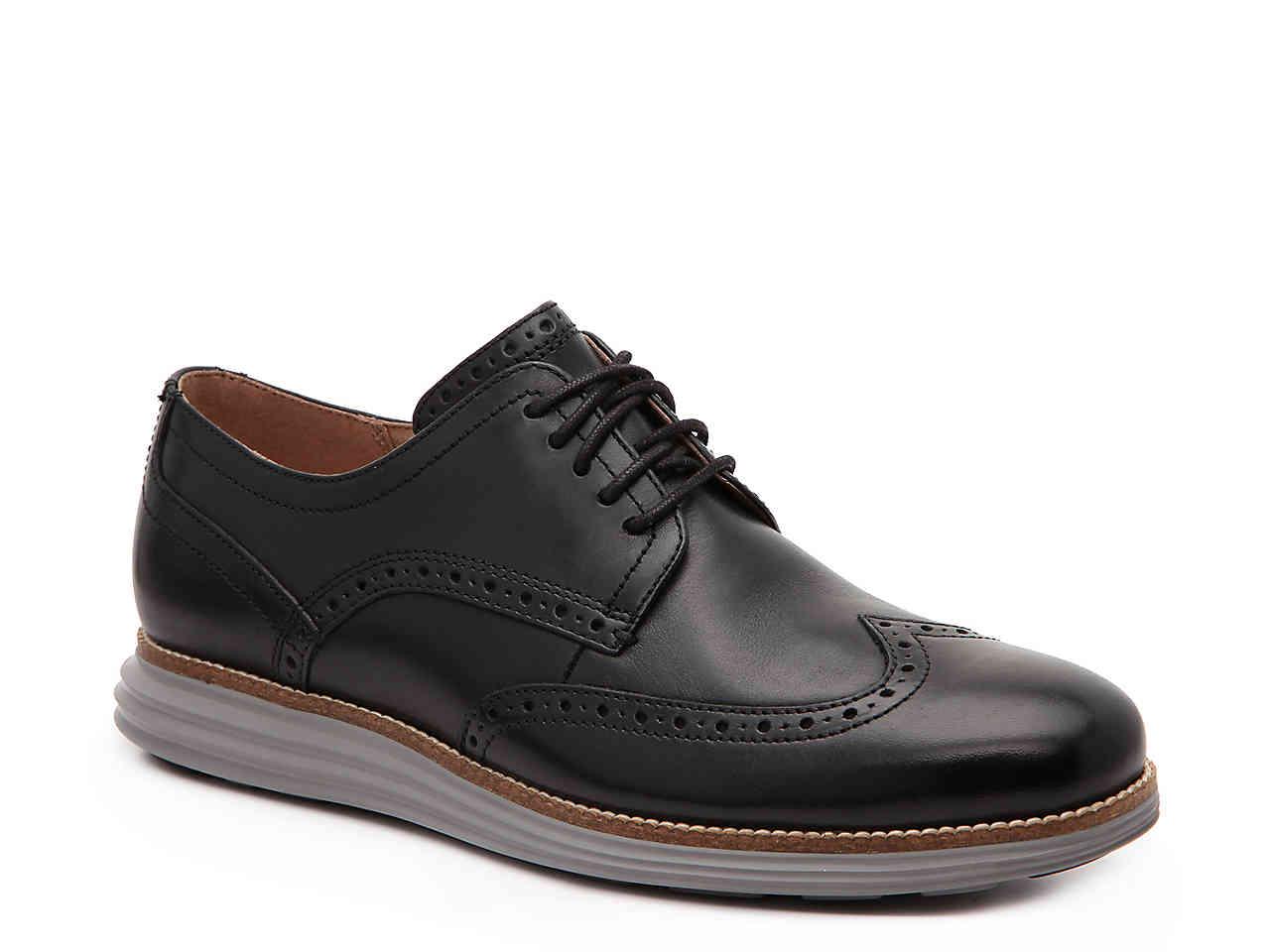 cole haan feathercraft grand wingtip oxford