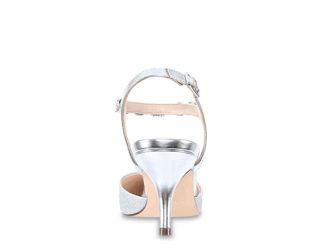 nina beronia pump silver