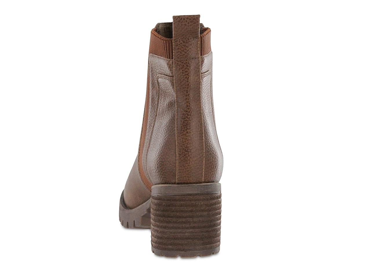 mia brown boots