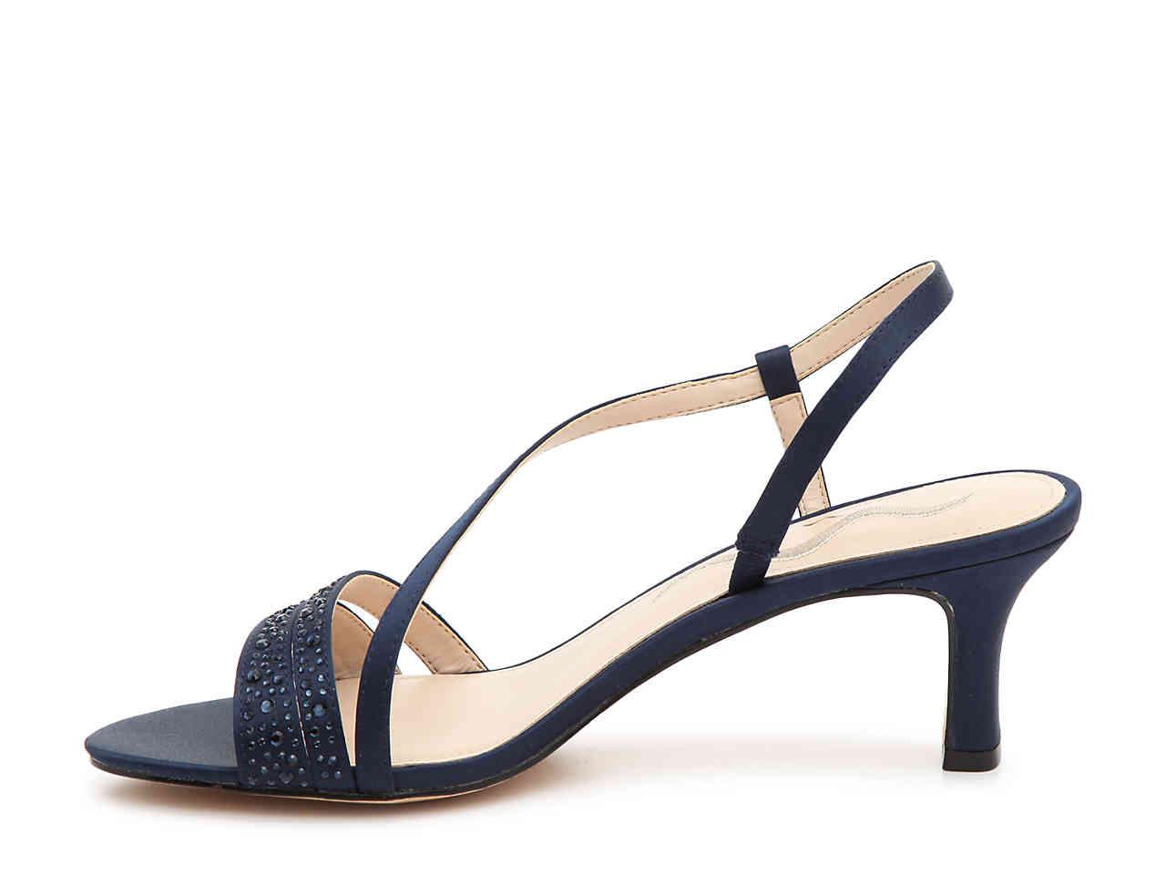 nina naydeen sandal