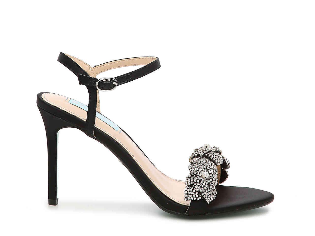 betsey johnson villa sandal