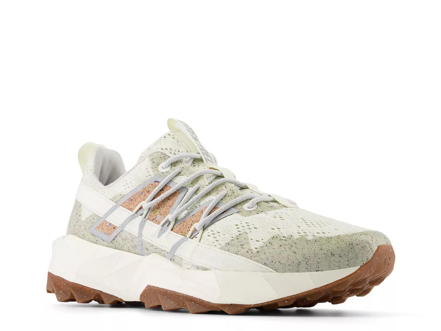 New Balance Dynasoft Tektrel Trail Running Shoe in White for