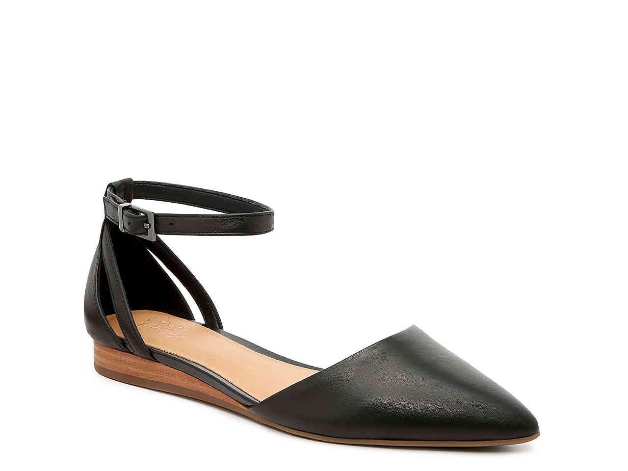 crown vintage black flats