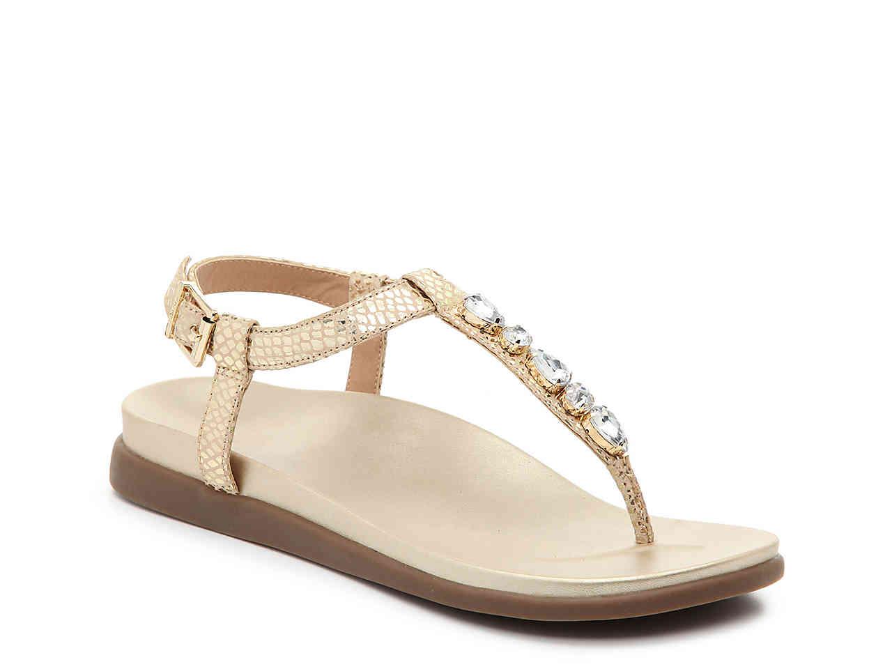 dsw vionic flip flops