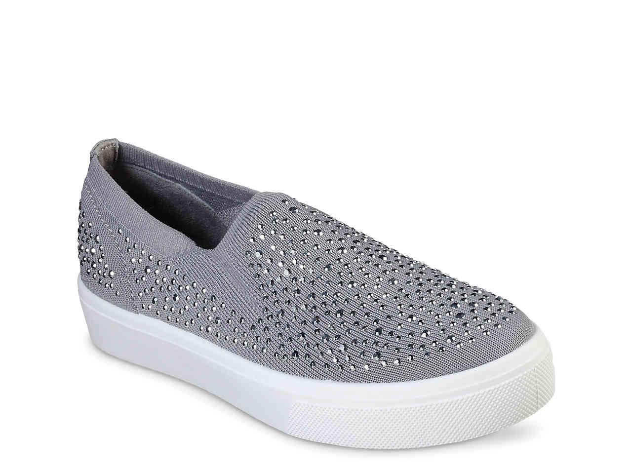 gray slip on skechers
