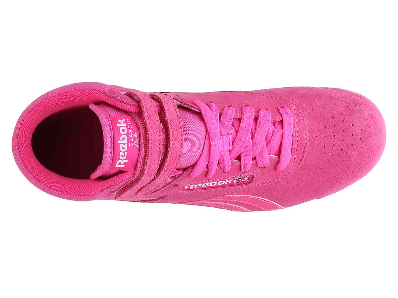 hot pink reebok freestyle hi