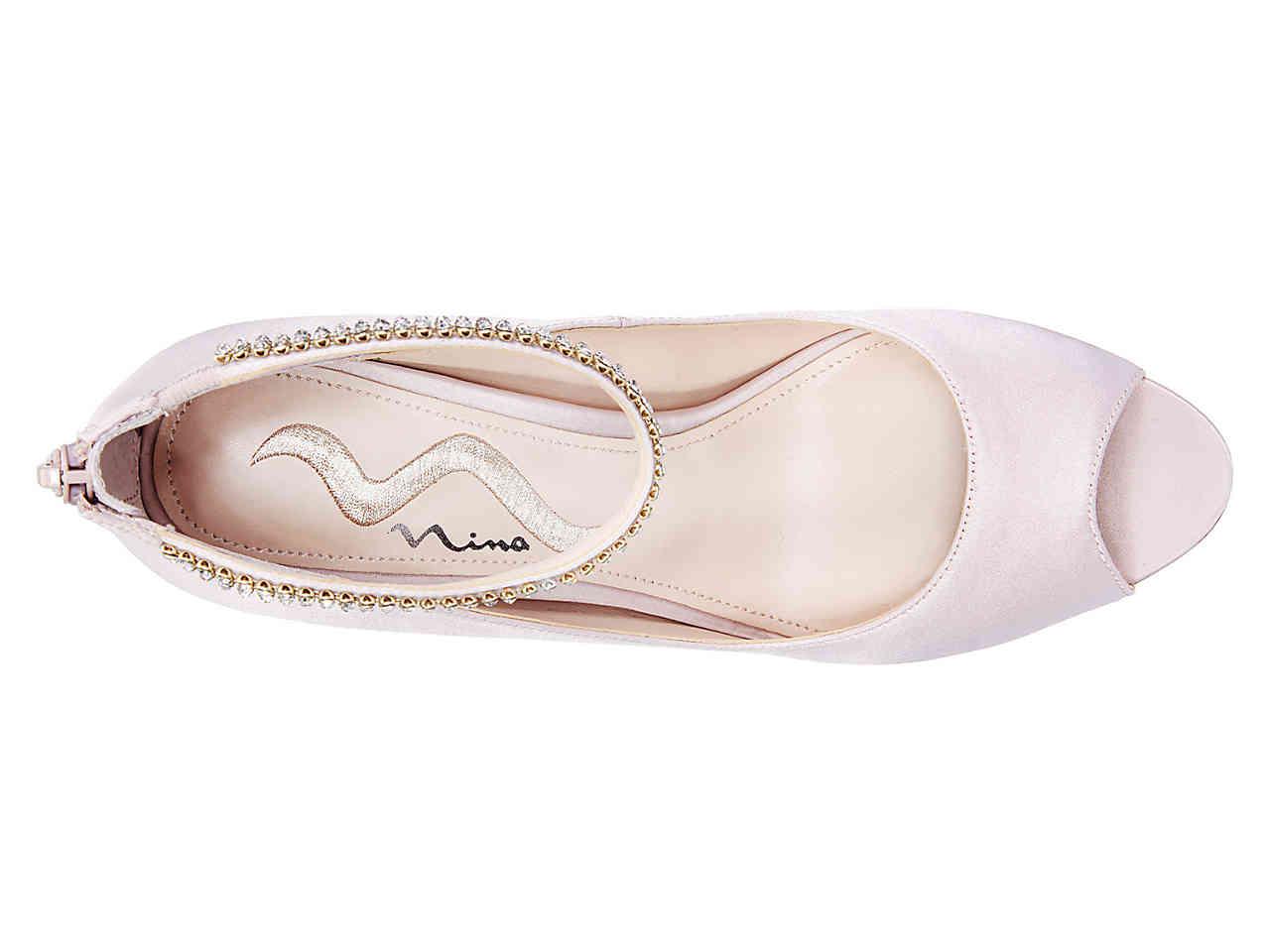 nina robbia pump