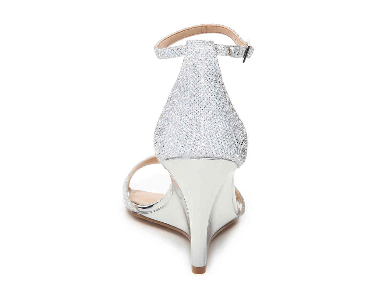 jewel badgley mischka antonette wedge sandal