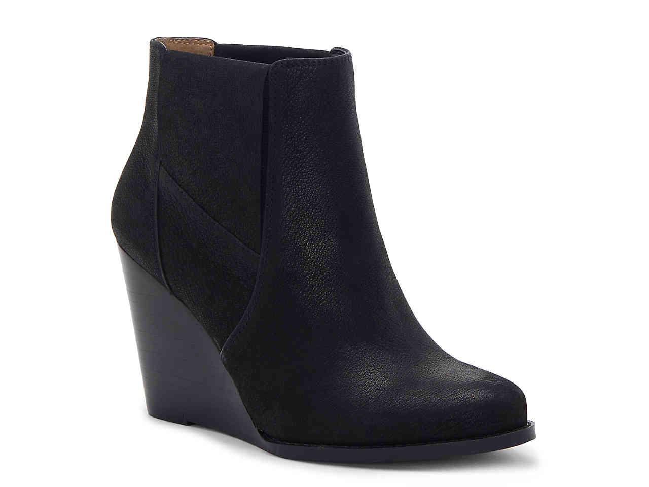 jessica simpson ciandra wedge booties