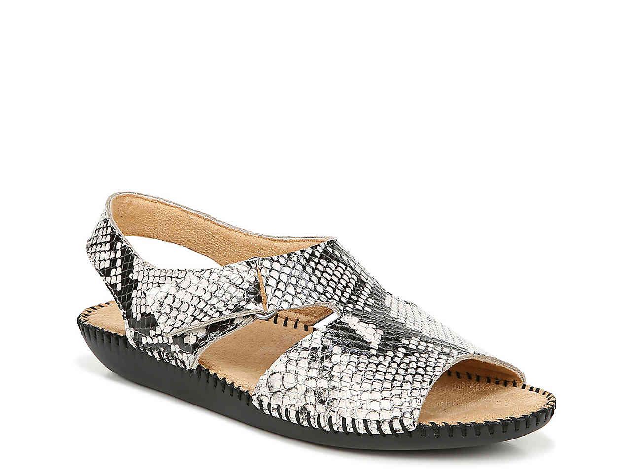 naturalizer scout sandals white