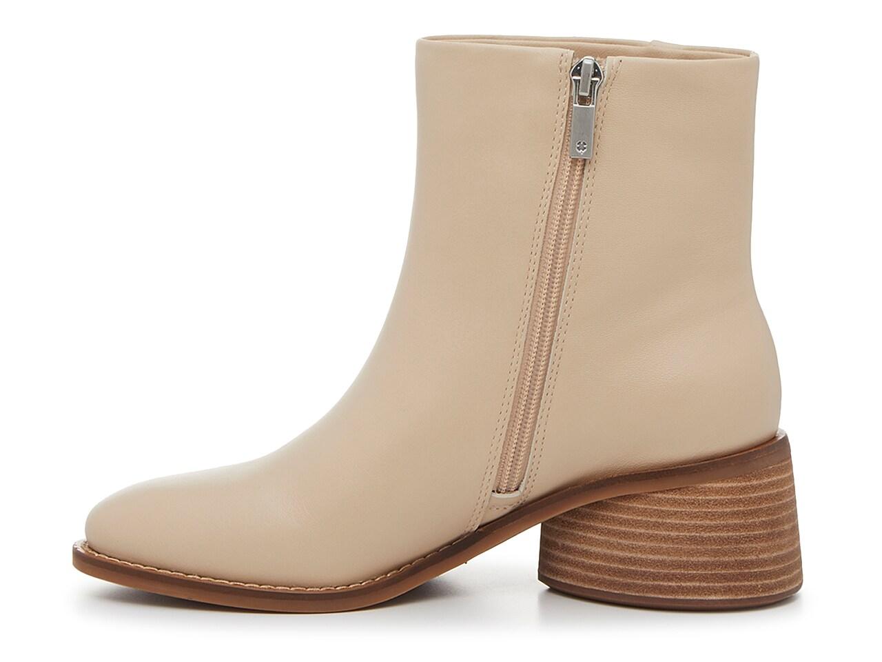 Naturalizer cassia booties clearance