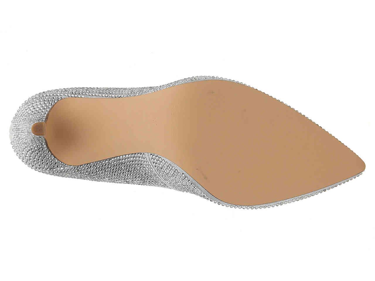 jessica simpson levin 2 pump