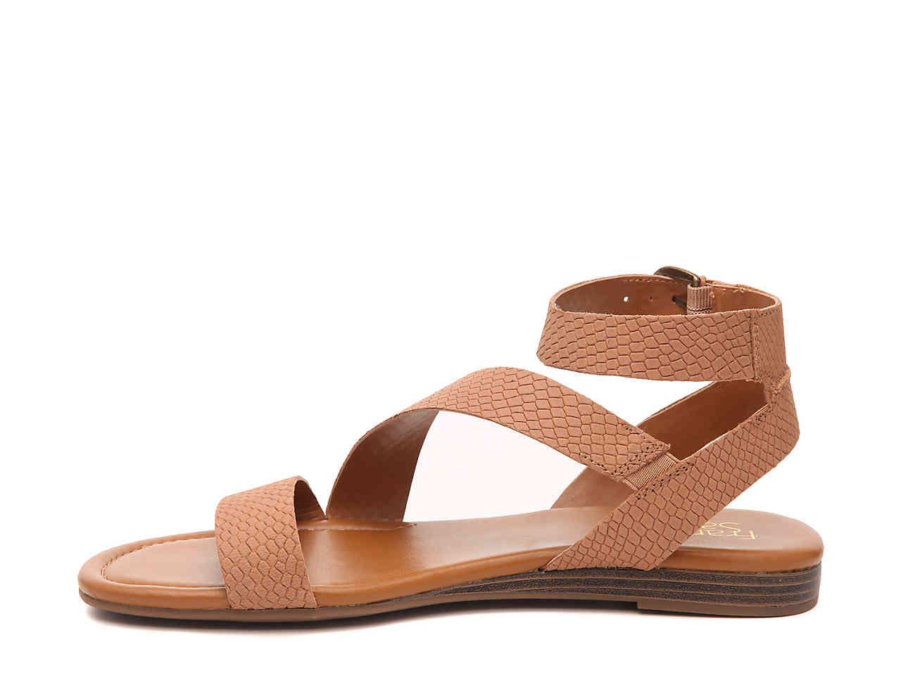 franco sarto gustar flat sandals