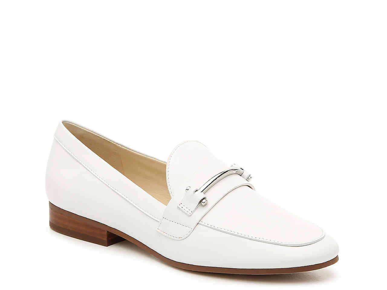 Enzo Angiolini Taiden Loafer in White 