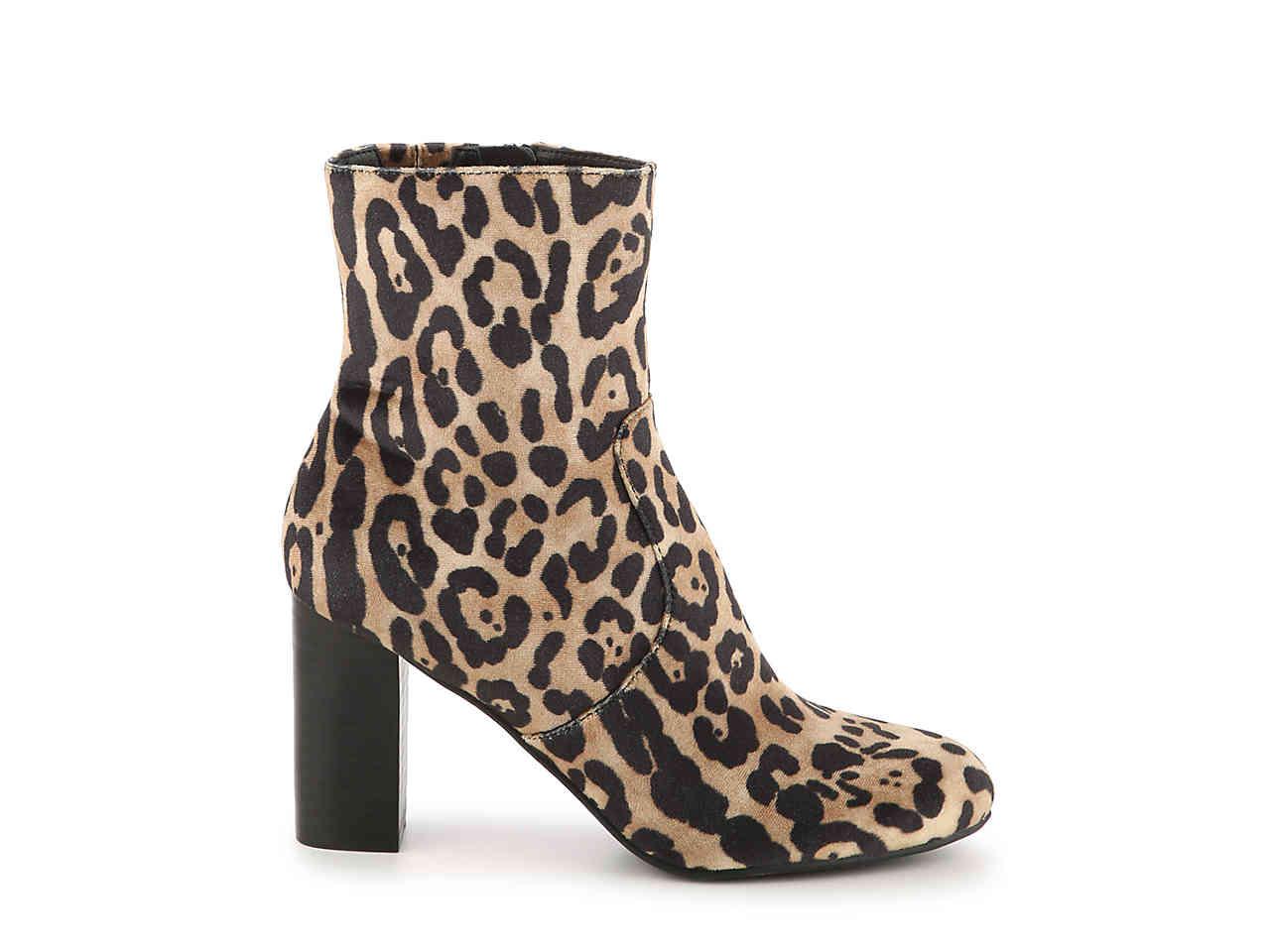 steve madden elissa velvet bootie