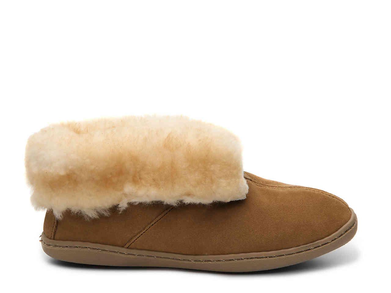minnetonka suede bootie slipper