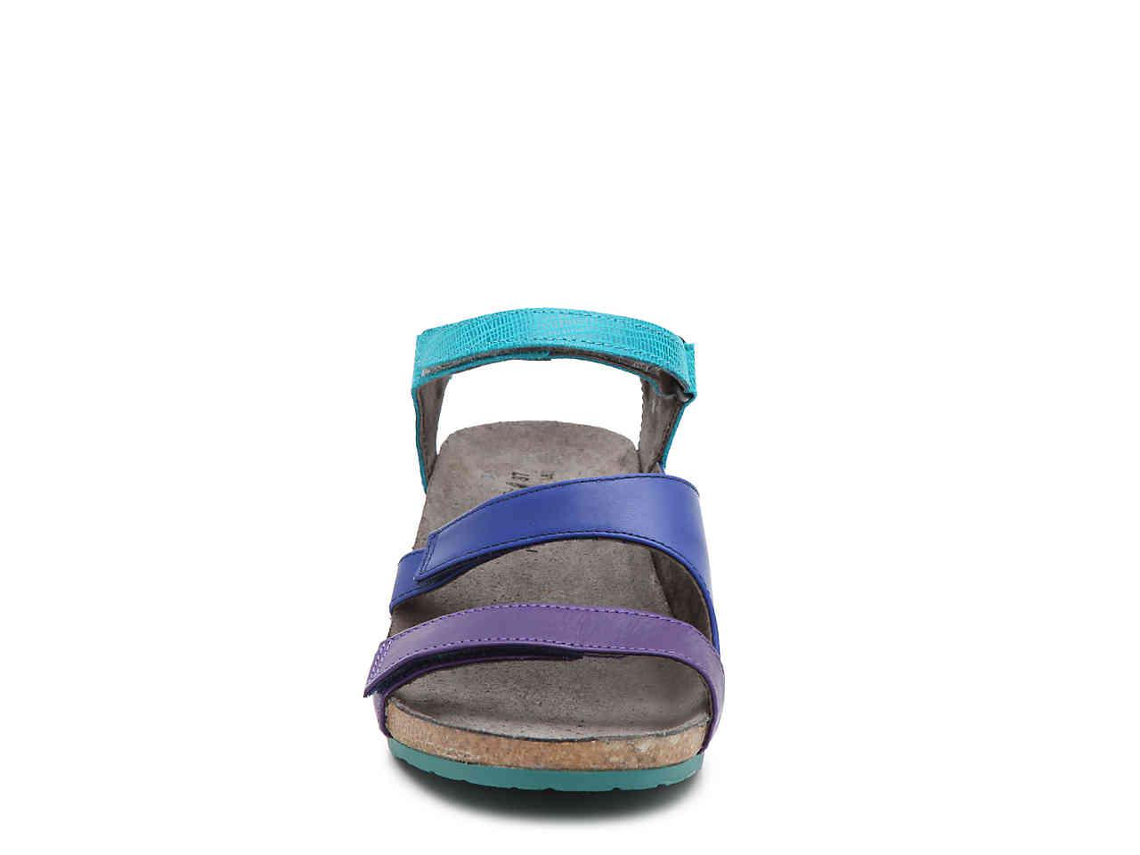 naot goddess sandal