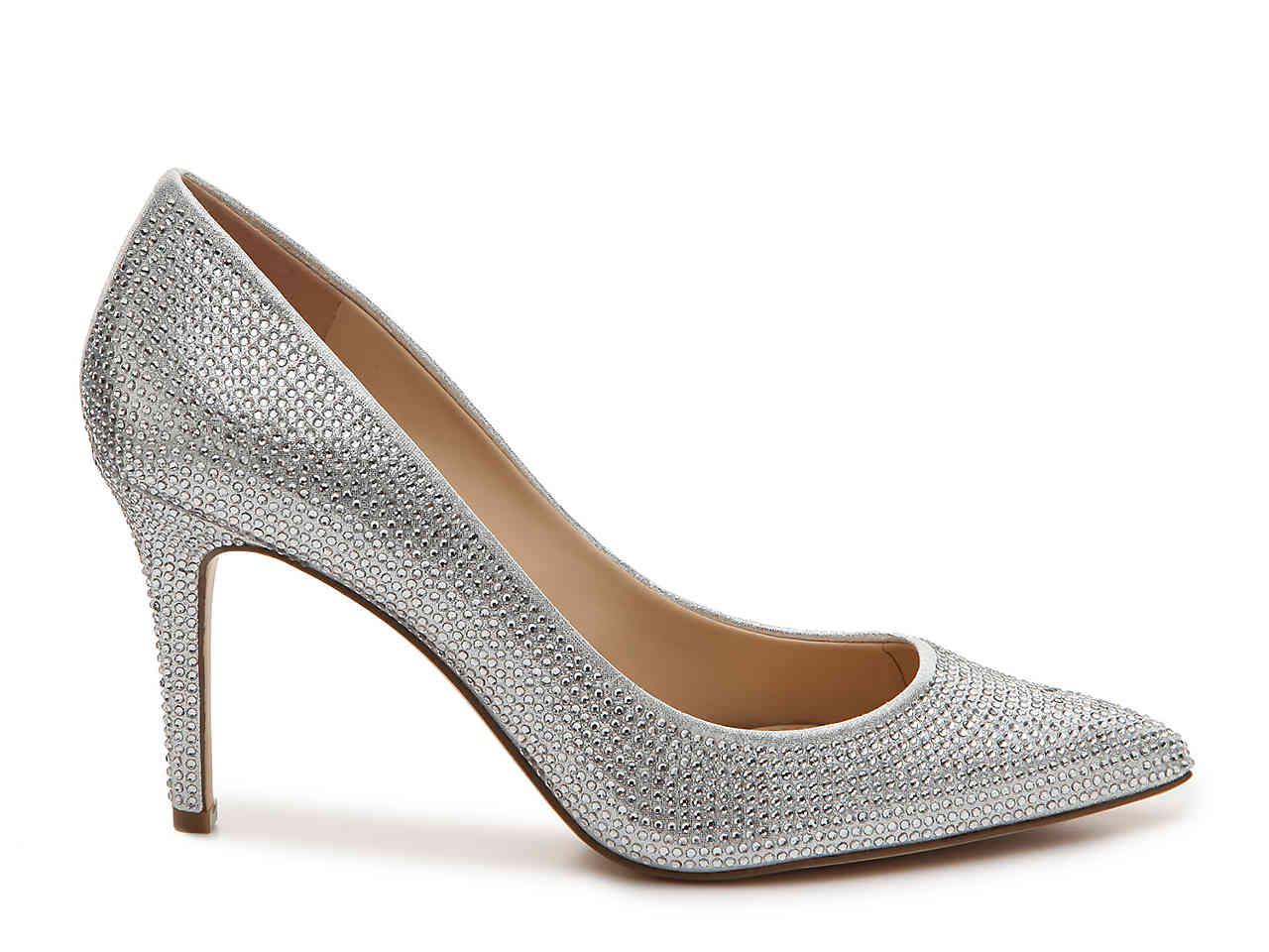 jessica simpson levin 2 pump
