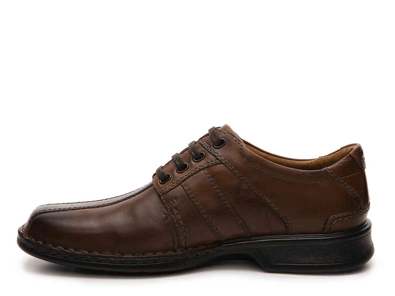 clarks touareg vibe