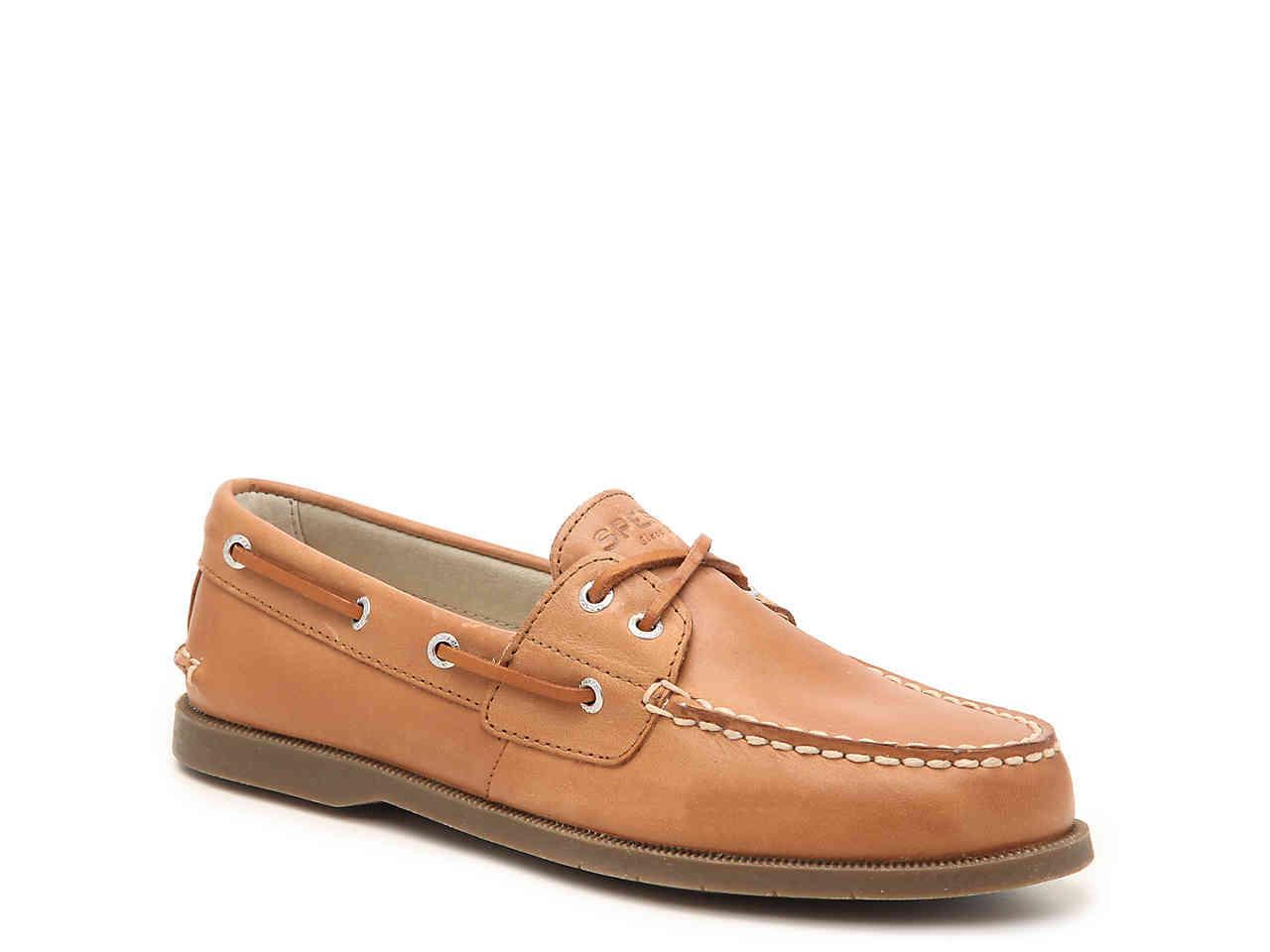 conway boat shoe