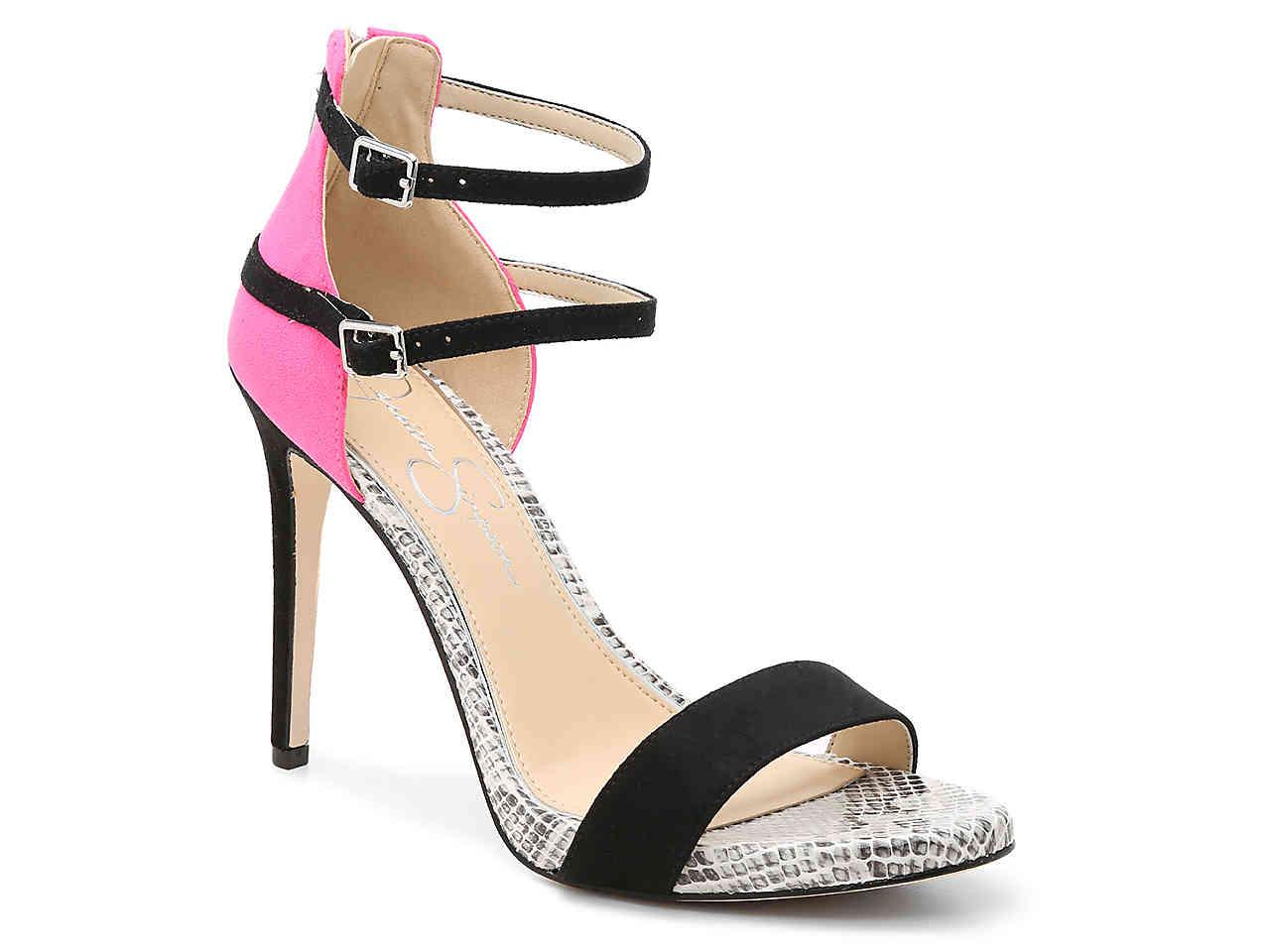 jessica simpson dorrie platform sandal