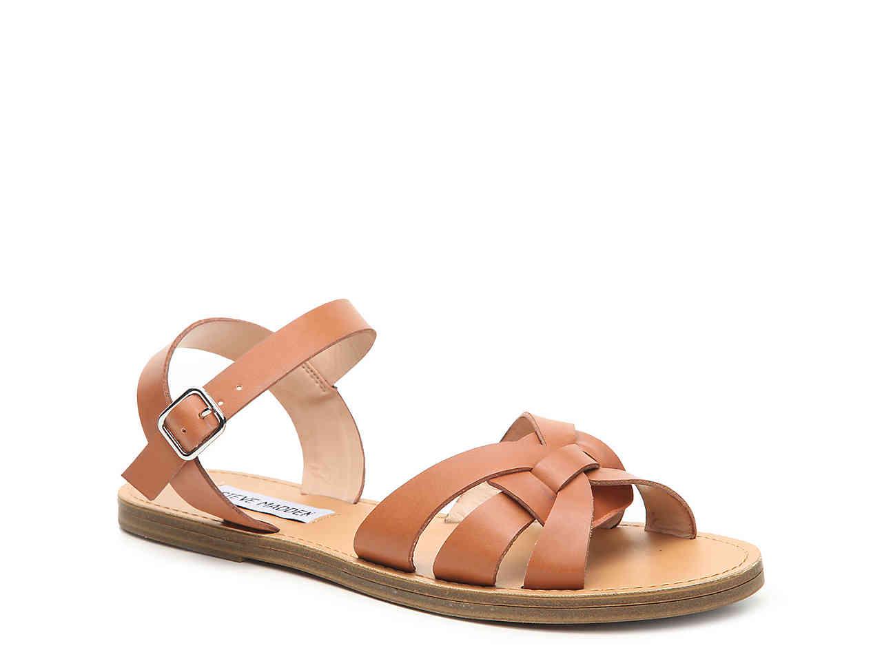 dina sandal