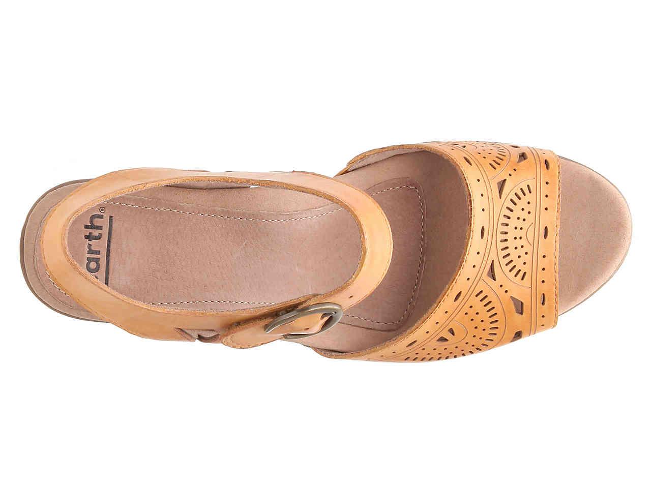 earth shoes carson westport