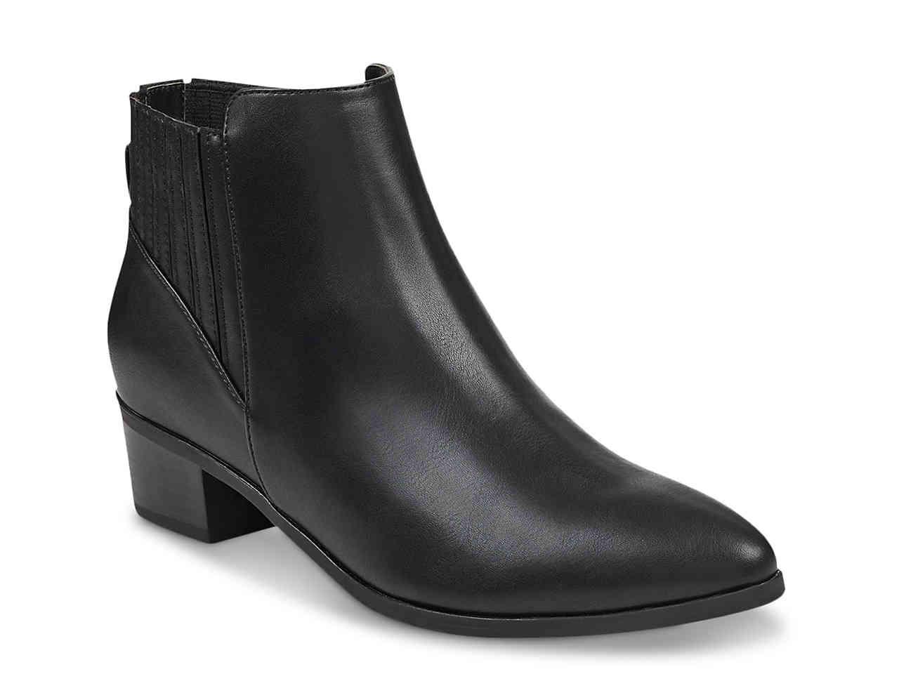 unisa howwi bootie