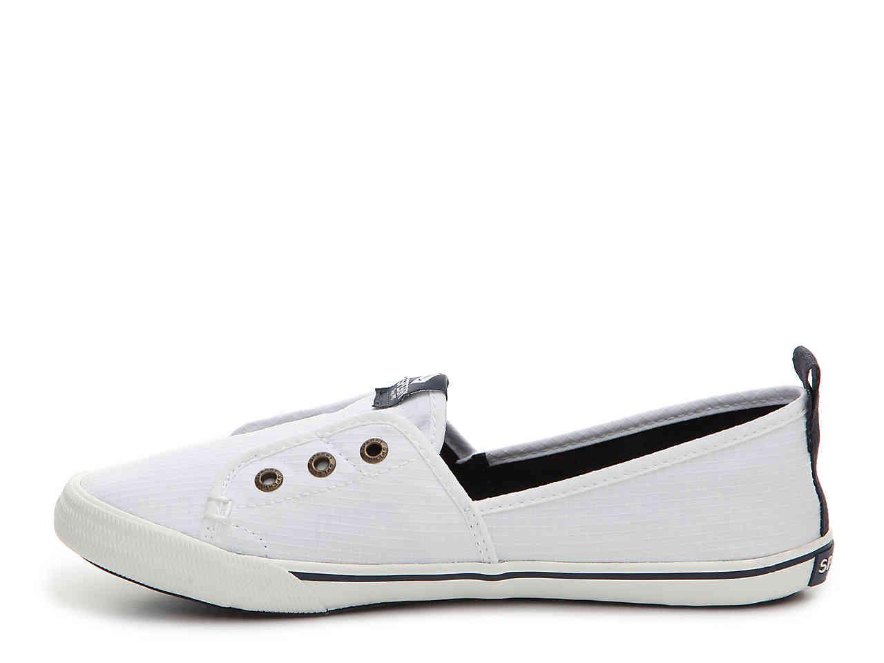 sperry top sider lounge wharf