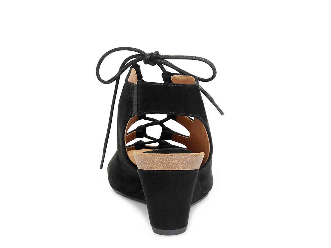 sofft maize wedge sandal