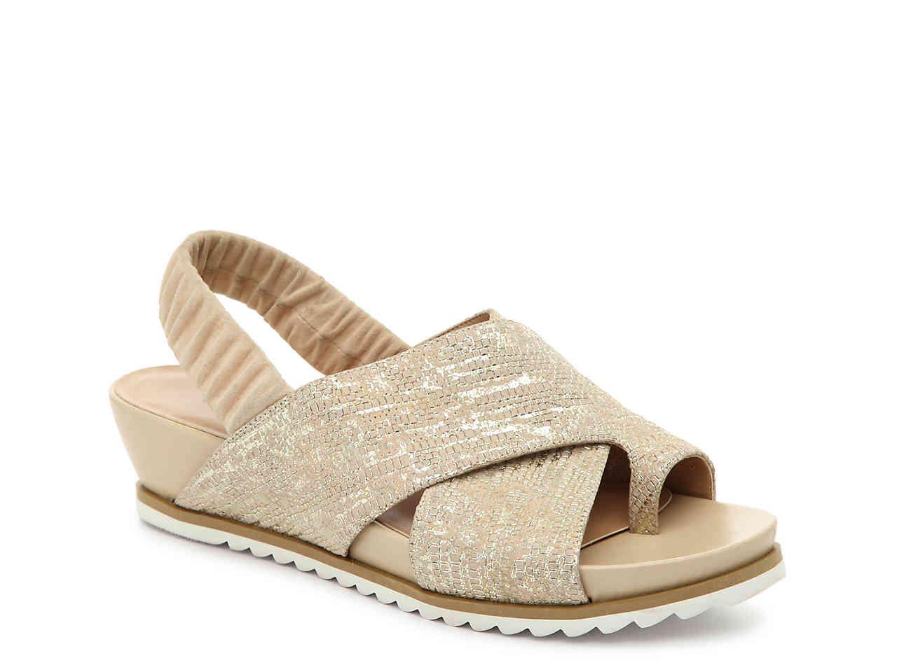 vaneli hendra wedge sandal