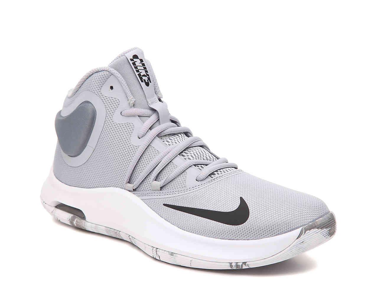 Nike Synthetic Air Versatile Iv Basketball Shoe in Grey (Gray) for Men -  Lyst