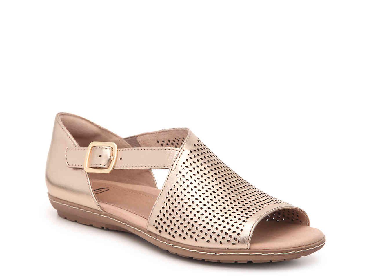 earth ballston sandal