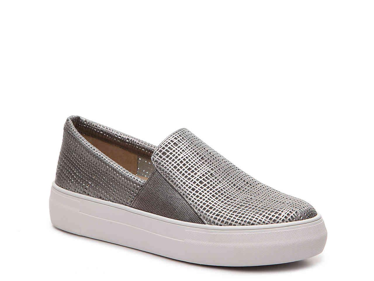 vince camuto platform sneakers