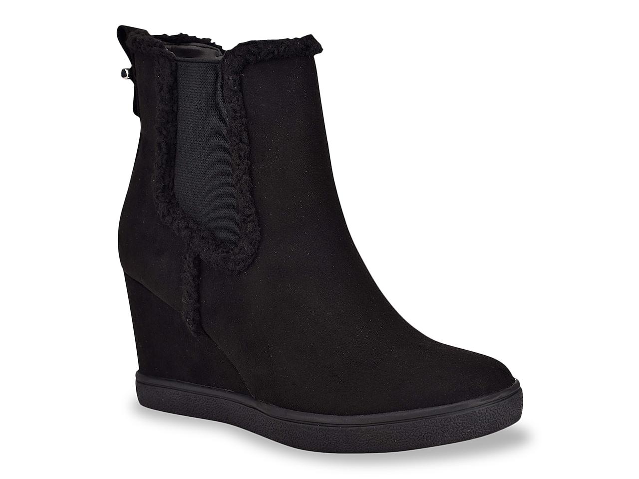 Unisa Missy Wedge Chelsea Boot in Black 