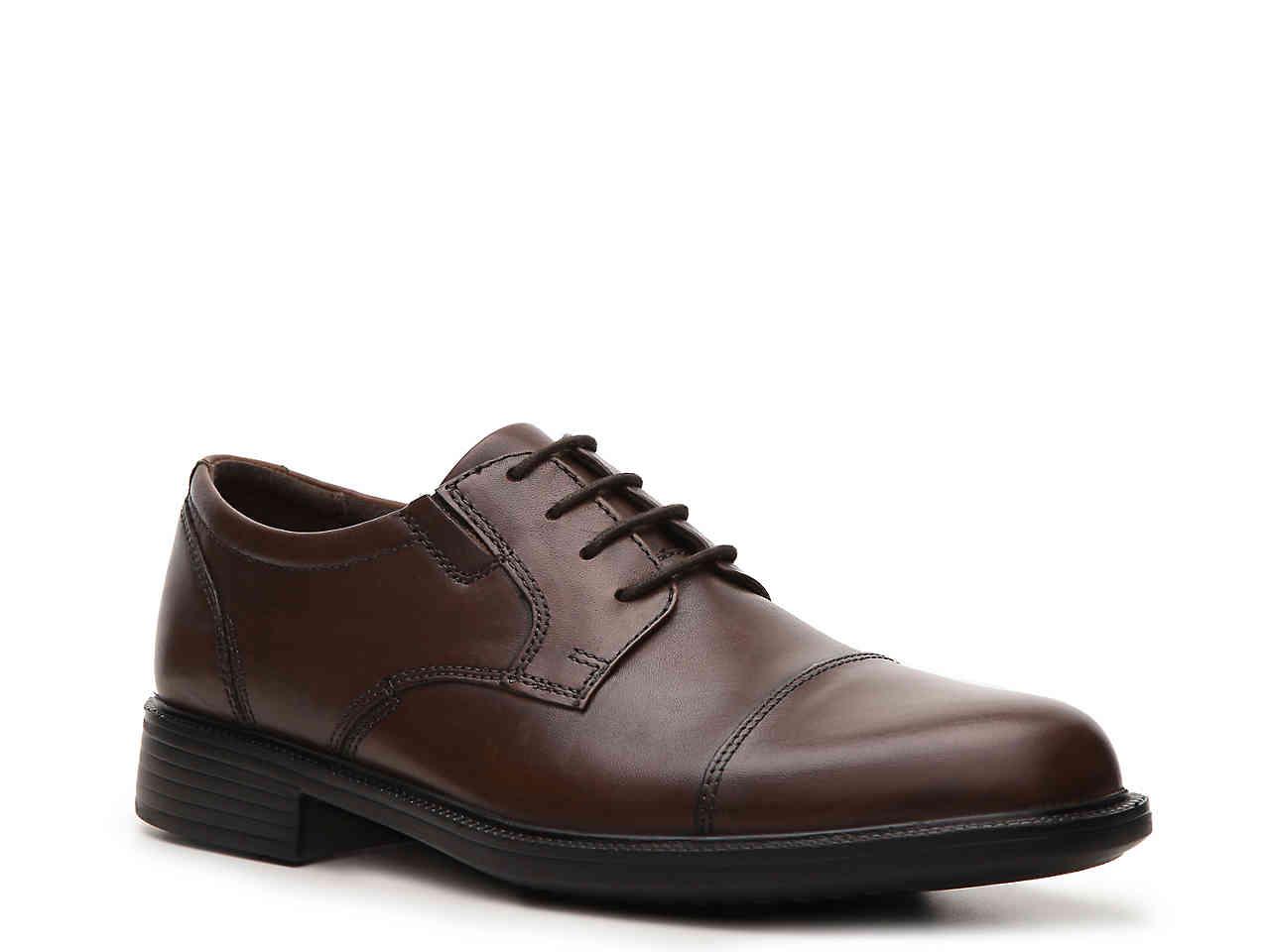 bostonian men's bardwell limit oxford